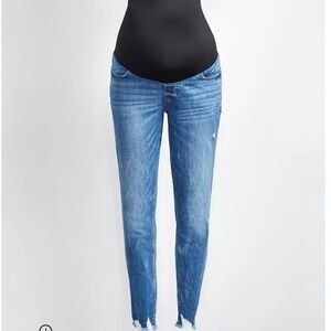 LOFT Maternity High Rise Chewed Hem Skinny Jeans in Vintage Wash